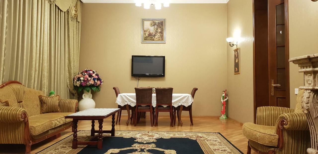 Gulluoglu Royal Suite Luxury Apartment Баку Экстерьер фото