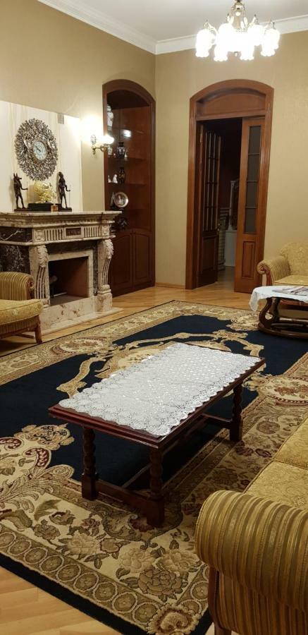 Gulluoglu Royal Suite Luxury Apartment Баку Экстерьер фото