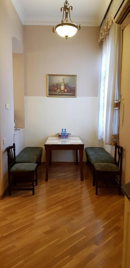 Gulluoglu Royal Suite Luxury Apartment Баку Экстерьер фото